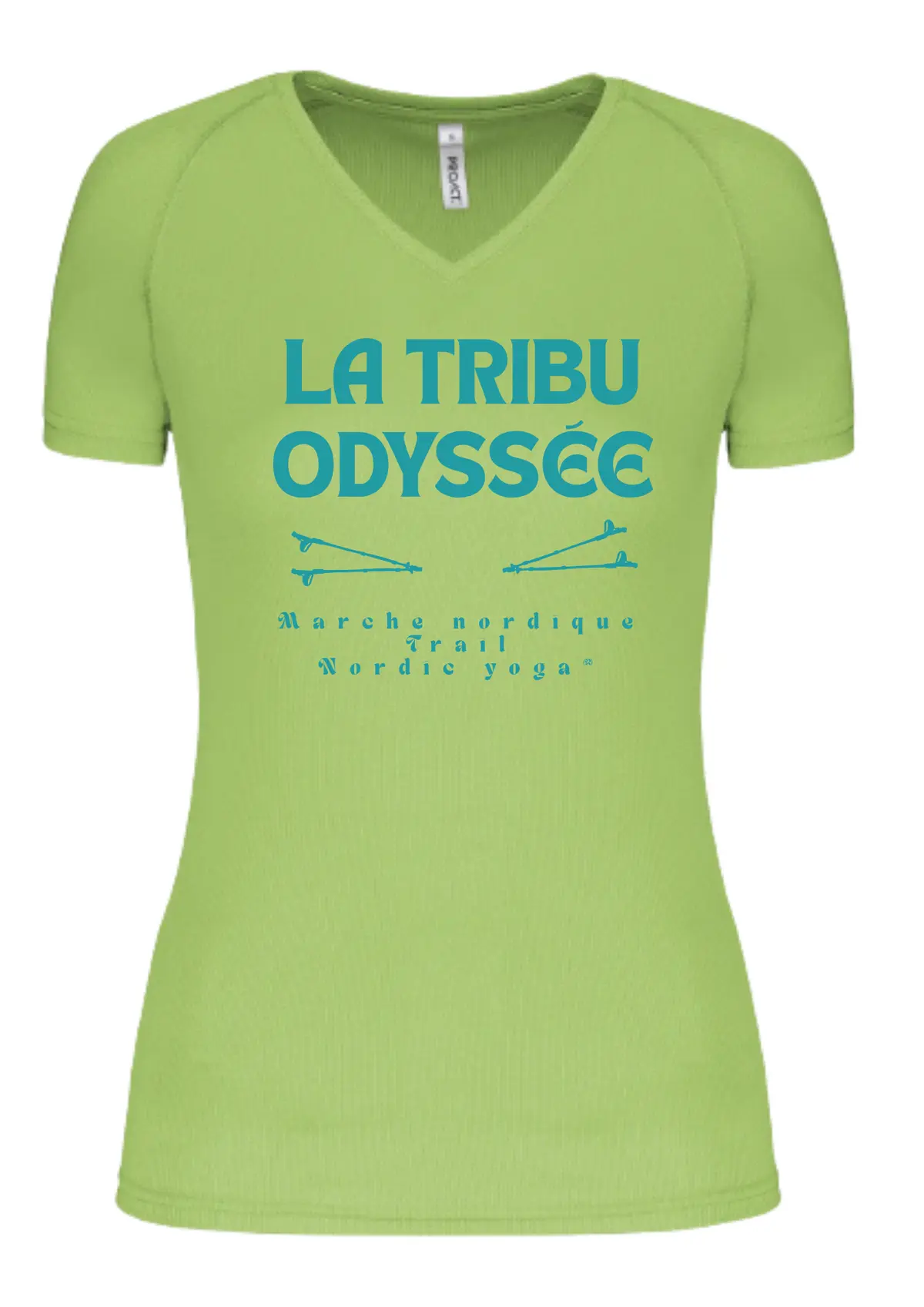T-shirt de sport vert à col V, floqué « La Tribu Odyssée ».